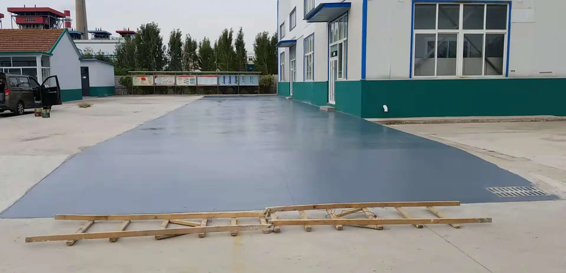 九江车间厂房地坪漆修补翻新